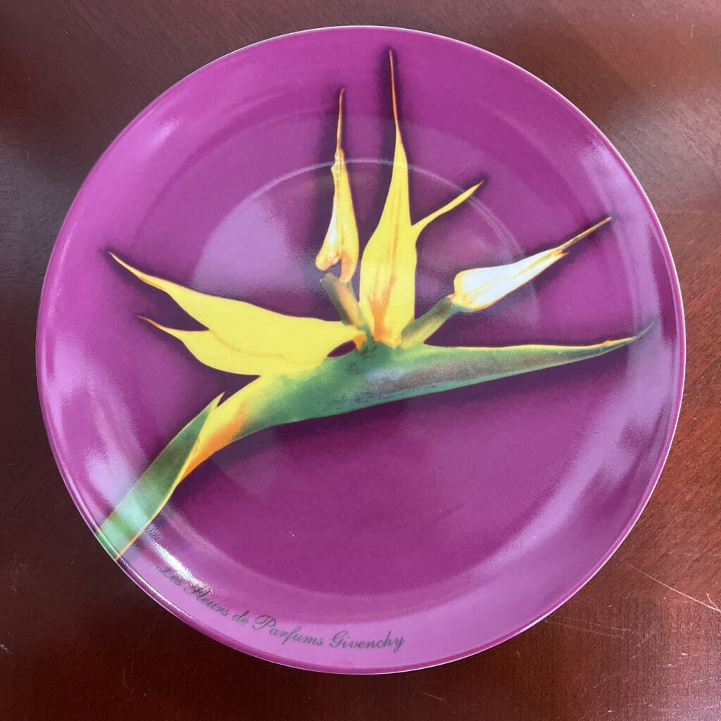 4PC GIVENCHY ART PLATES