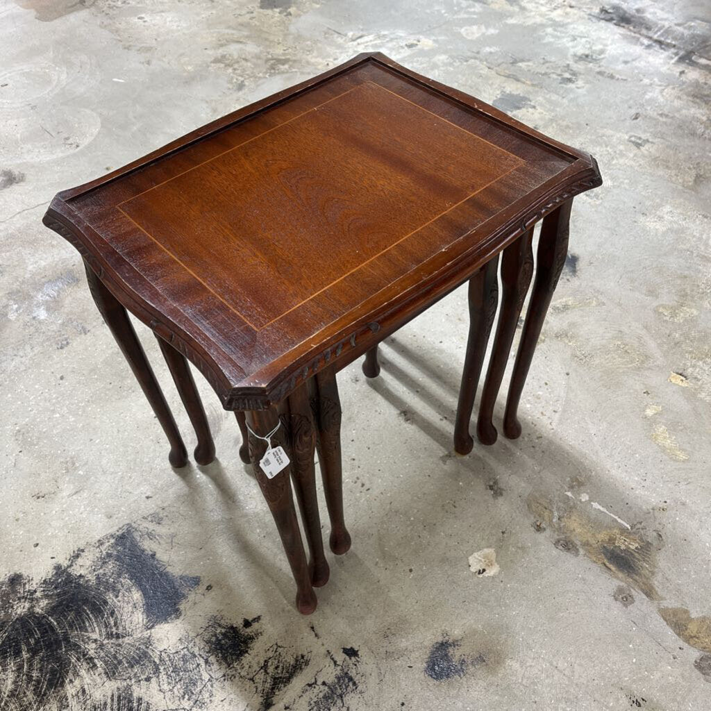 ANTIQUE WOOD 3PC NESTING TABLES SET - PLEASE READ DESCRIPTION