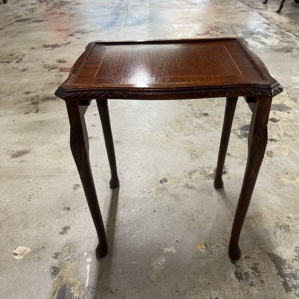 ANTIQUE WOOD 3PC NESTING TABLES SET - PLEASE READ DESCRIPTION