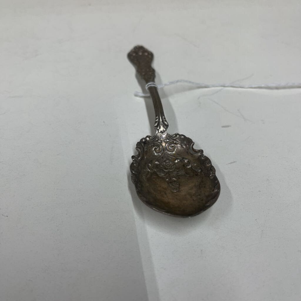 Vintage Silverware Sugar/Berry Spoon