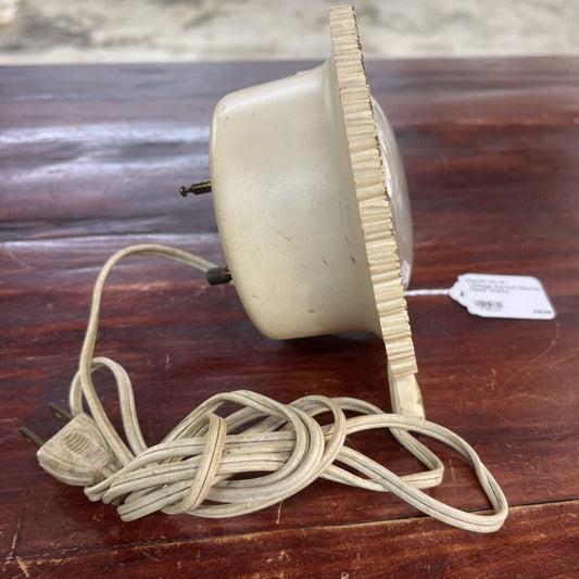 VINTAGE SYROCO ELECTRIC CLOCK WORKS