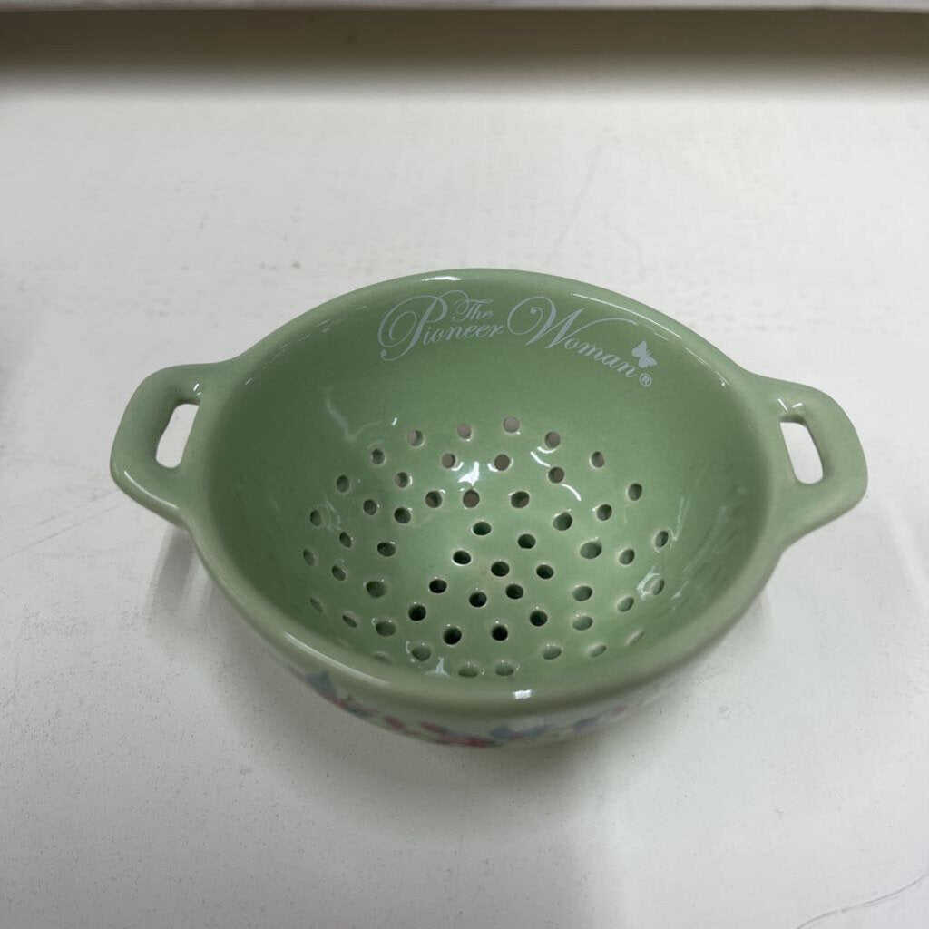 PIONEER WOMAN TEABAG/CITRUS STRAINER-Thriftique Marketplace