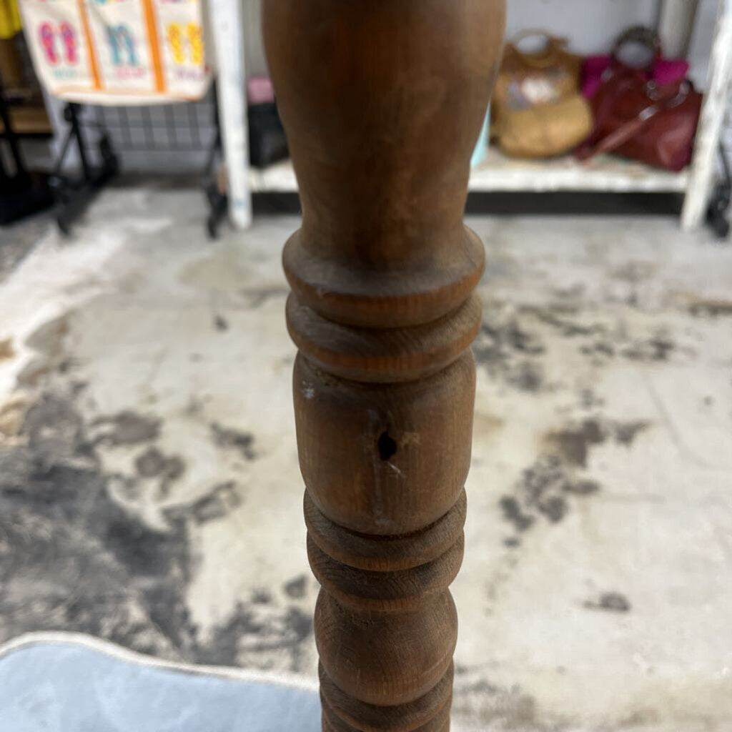 OLD BLUE VALET/PRAYER CHAIR (AS IS)