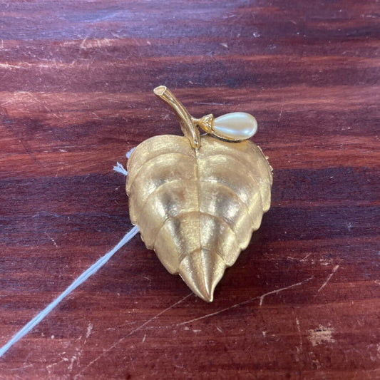 VINTAGE PEARL LEAF BROOCH PERFUME SCENT HOLDER