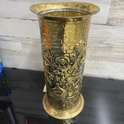 VINTAGE HAMMERED EMBOSSED BRASS UMBRELLA HOLDER