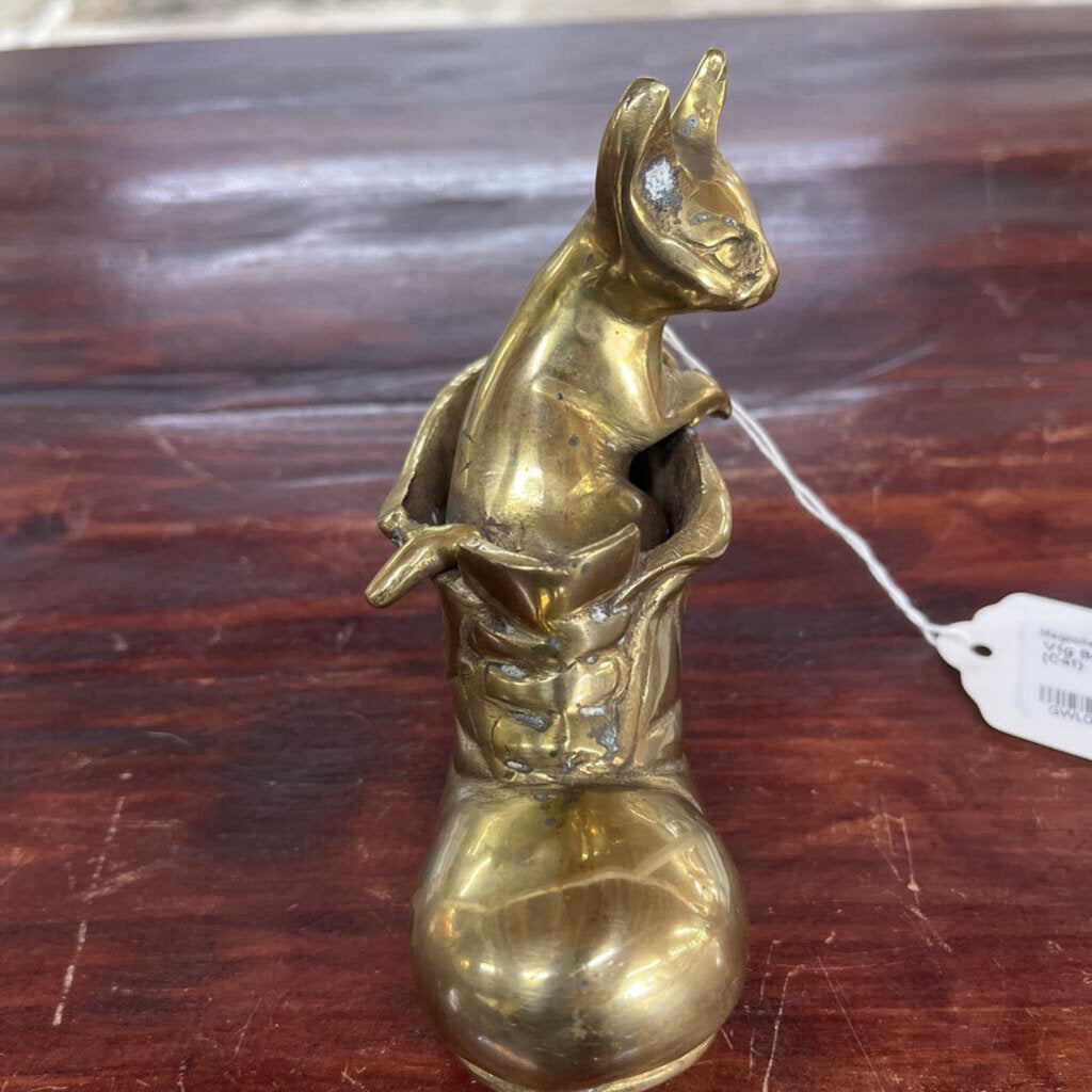 VINTAGE BRASS PUSS N BOOT (CAT)-Thriftique Marketplace