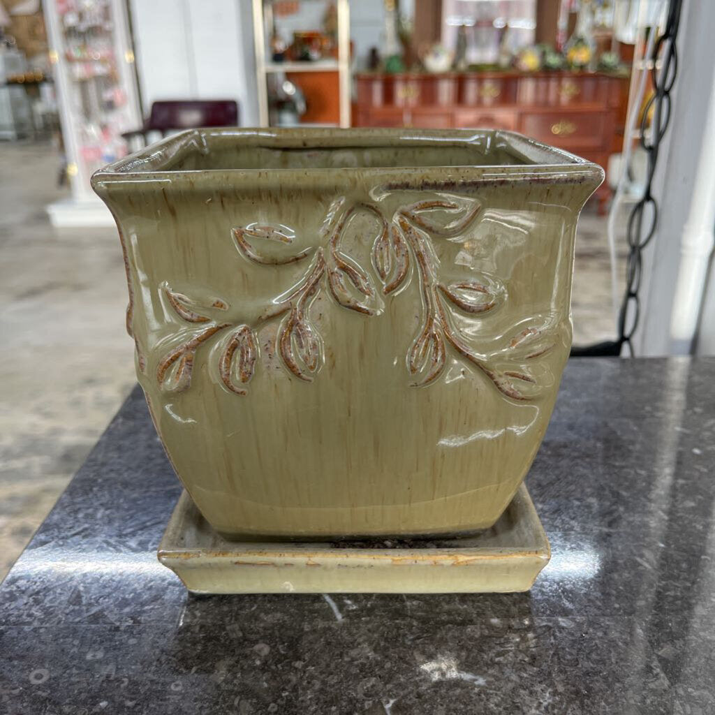 SQUARE TOP CERAMIC FLOWER POT W/DRIP-Thriftique Marketplace