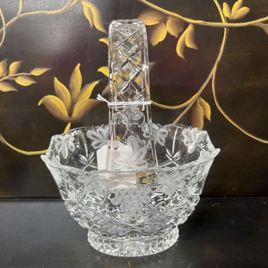 CRYSTAL GRAPES/LEAVES BASKET