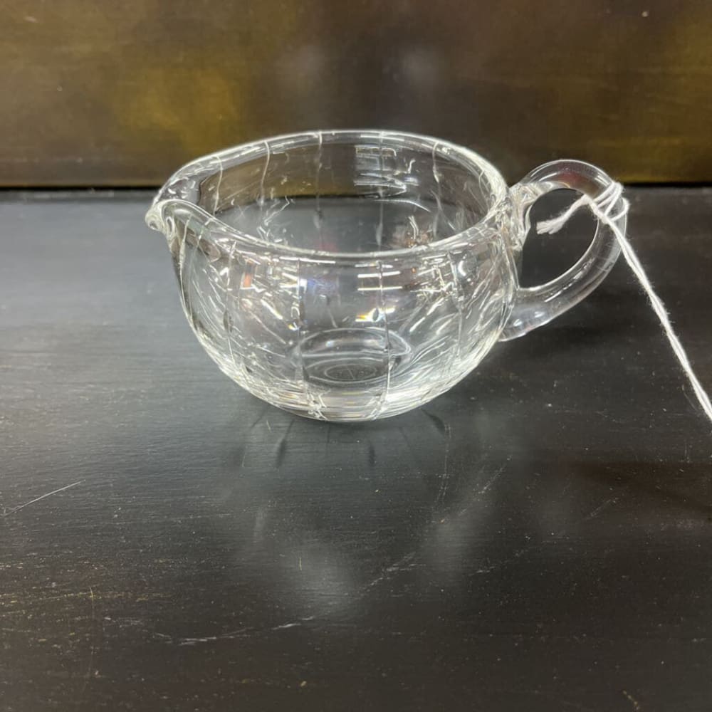 CUTE SMALL GLASS CREAMER