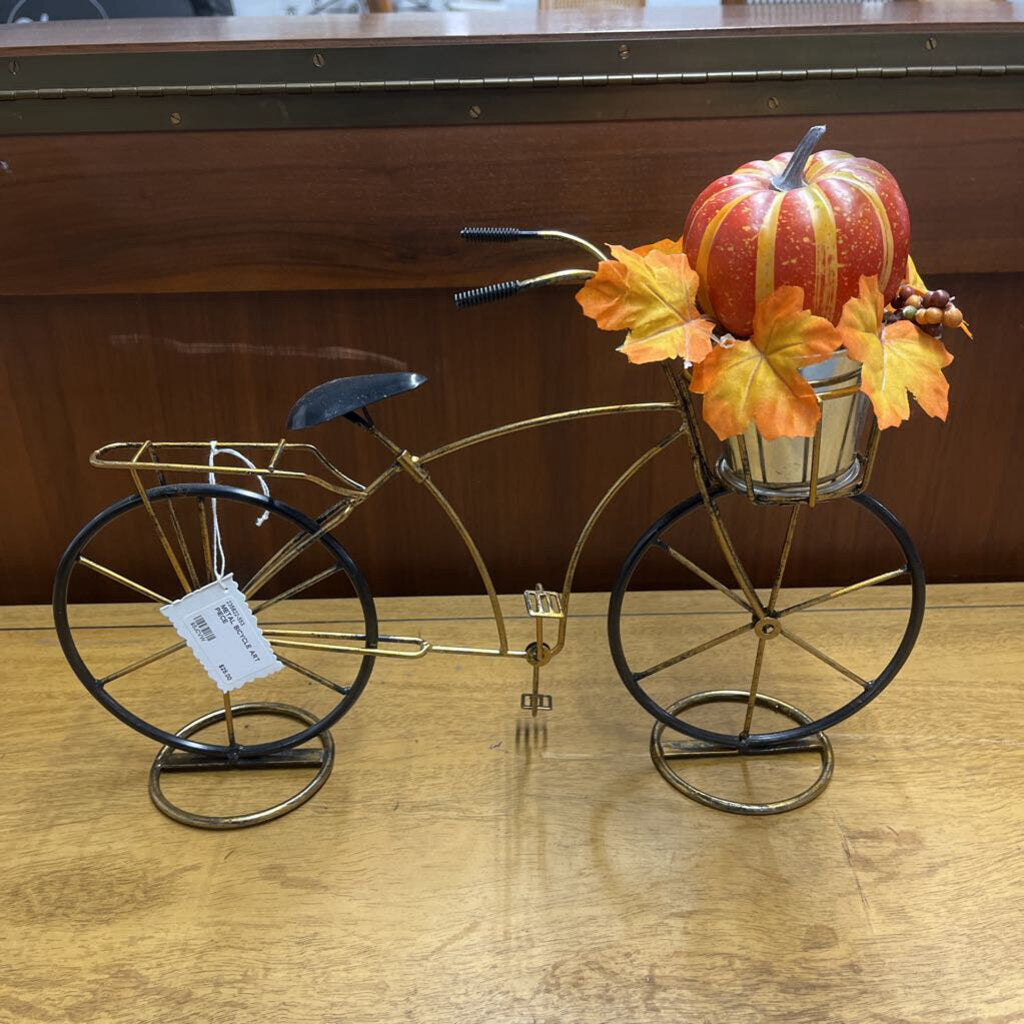 METAL BICYCLE ART PIECE