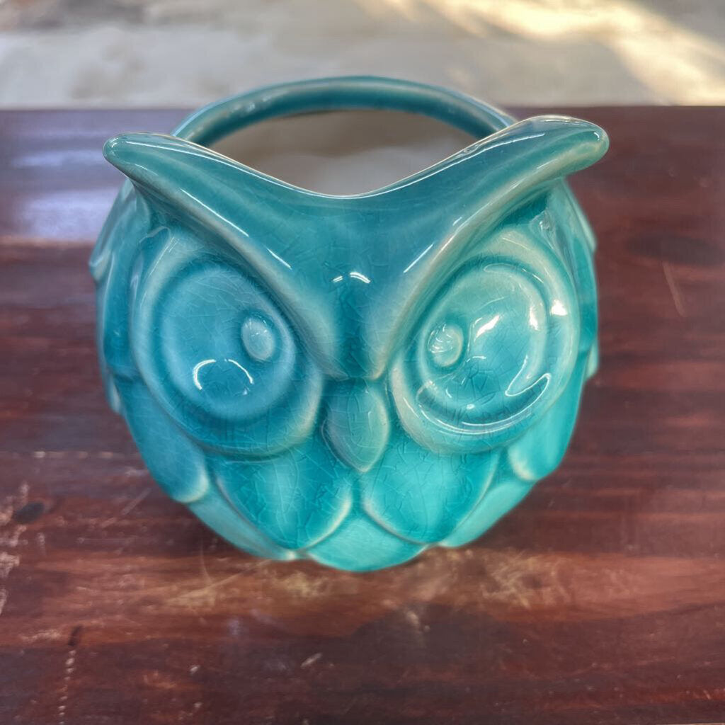 OWL PLANTER