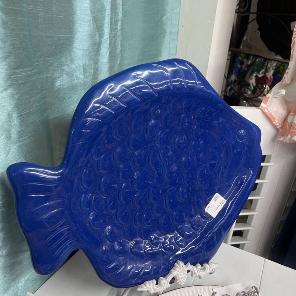 LG BLUE FISH PLATE