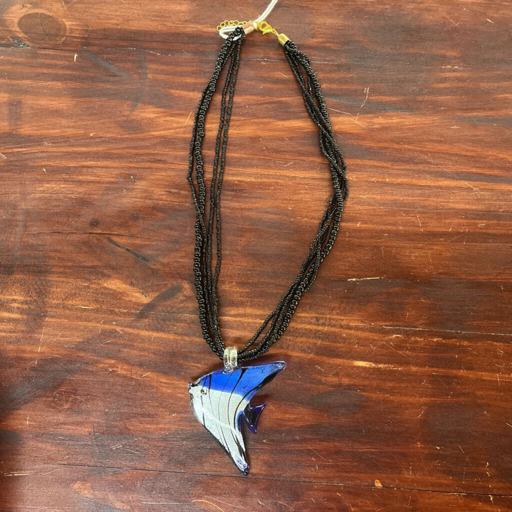 FISH NECKLACE  (LOCATED AT GULFPORT, MS)