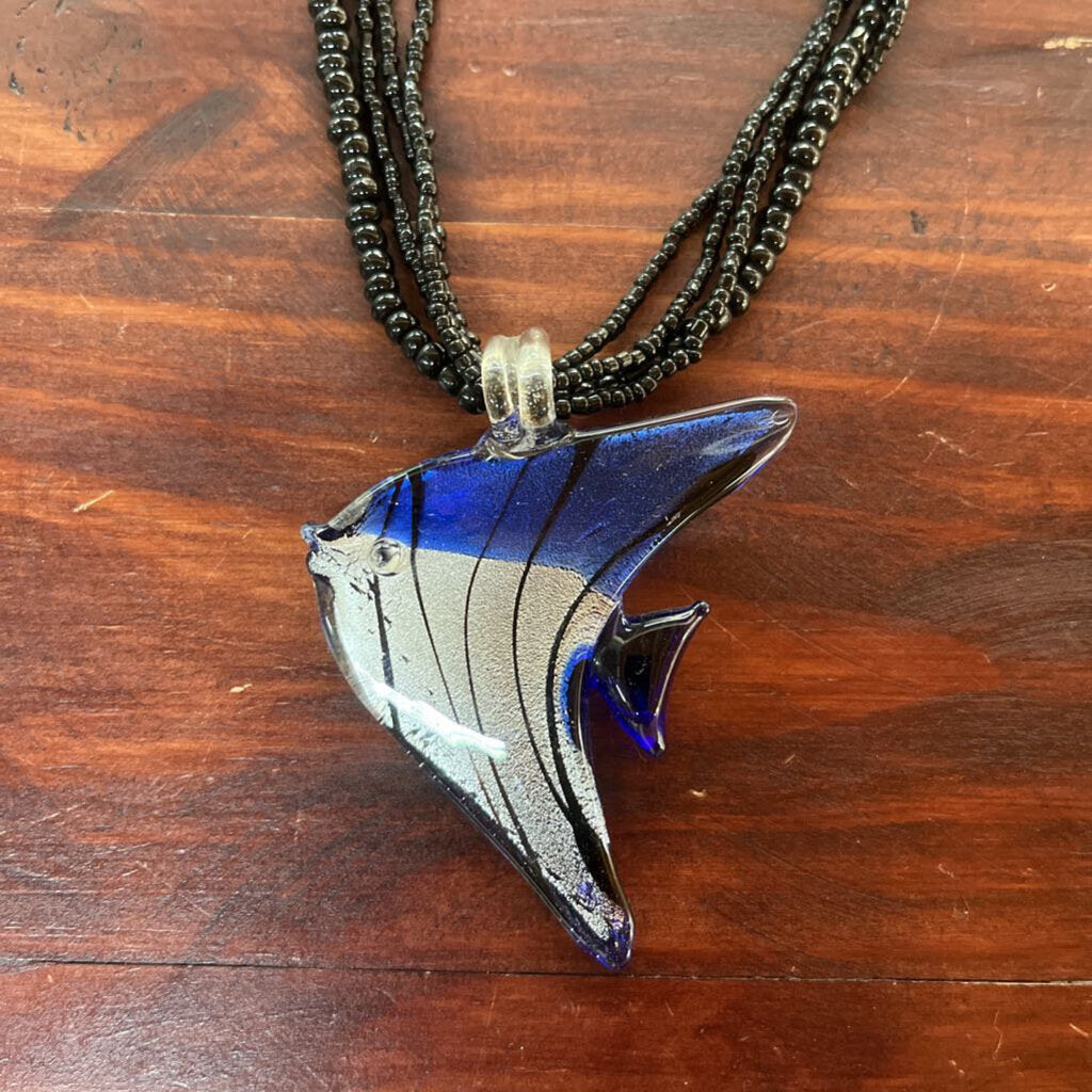 FISH NECKLACE  (LOCATED AT GULFPORT, MS)