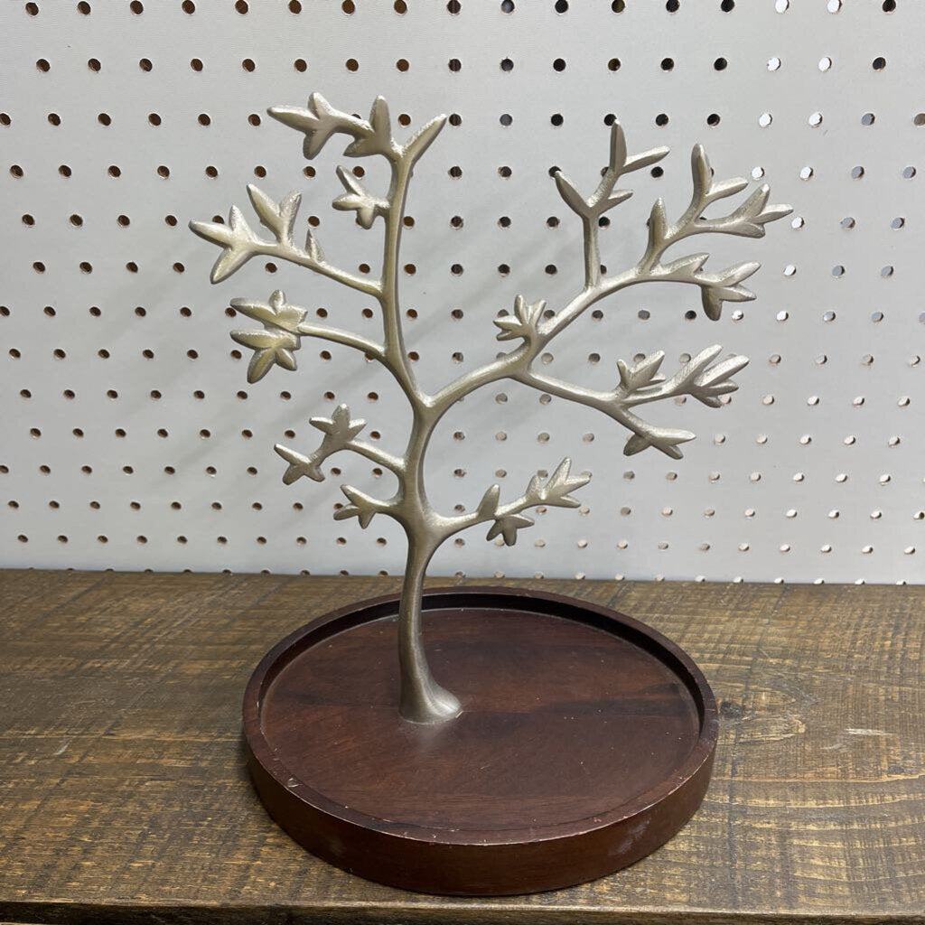 SILVER/WOOD JEWELRY HOLDER