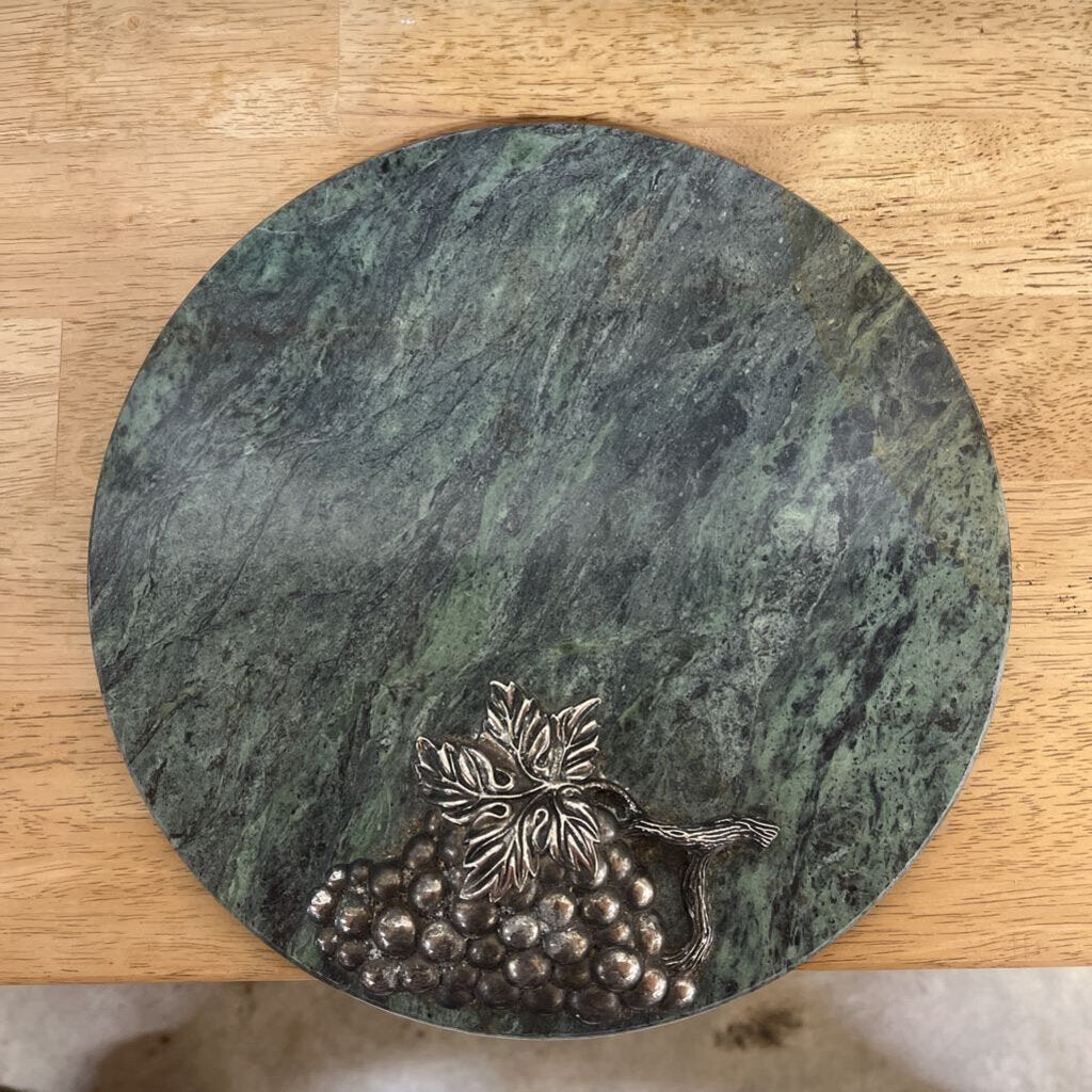 GREEN MARBLE CHEESE BOARD WITH GRAPES
