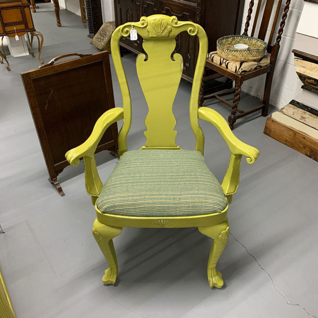 VINTAGE CLAWFOOT ACCENT CHAIR - PLEASE READ DESCRIPTION