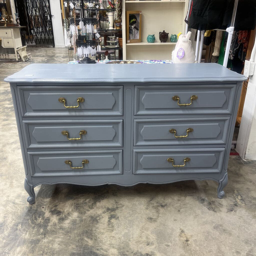 GREY 6 DRAWER FRENCH PROVINCIAL DRESSER