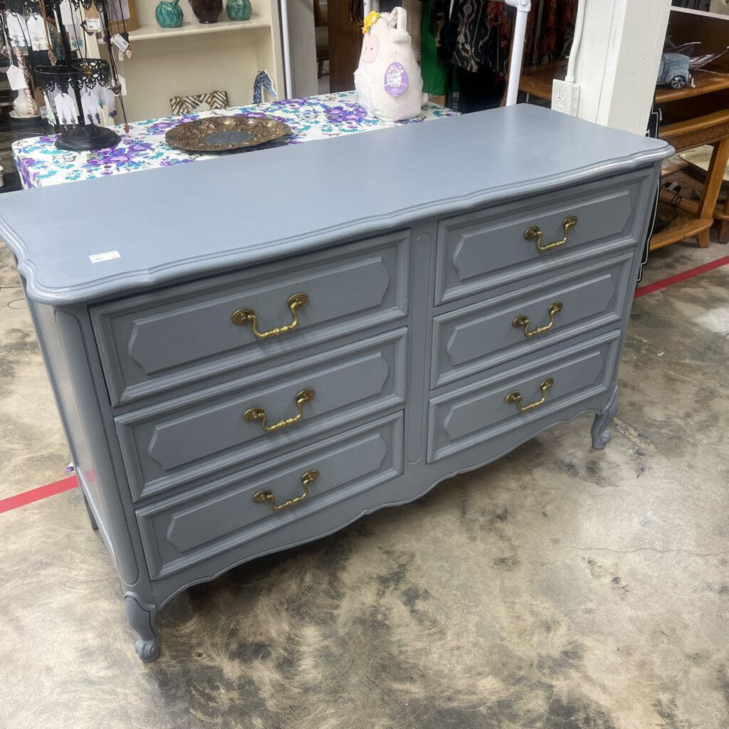 GREY 6 DRAWER FRENCH PROVINCIAL DRESSER