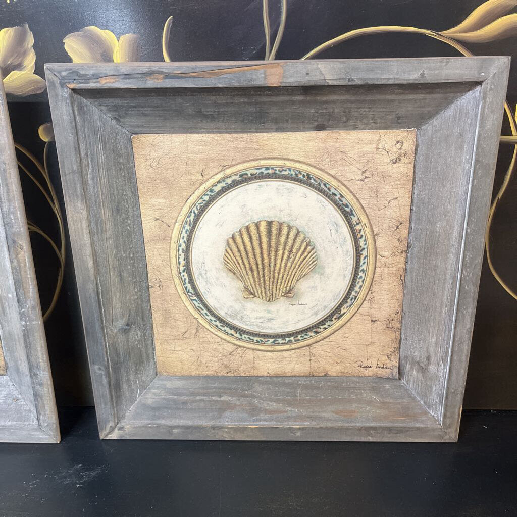 Regina Andrew frames with seashells -set