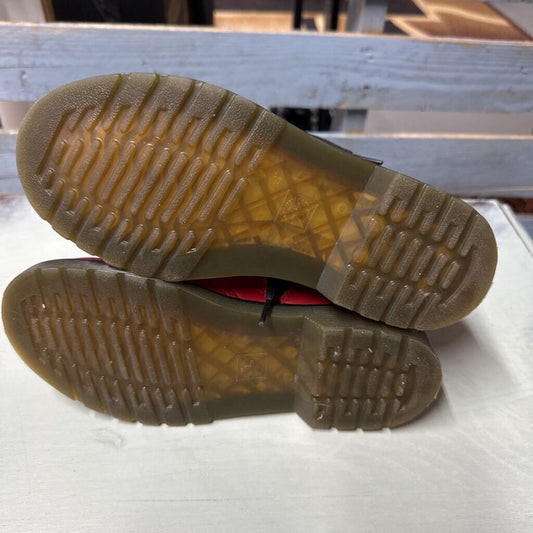 DR MARTENS AIR WAIR SIZE: 3