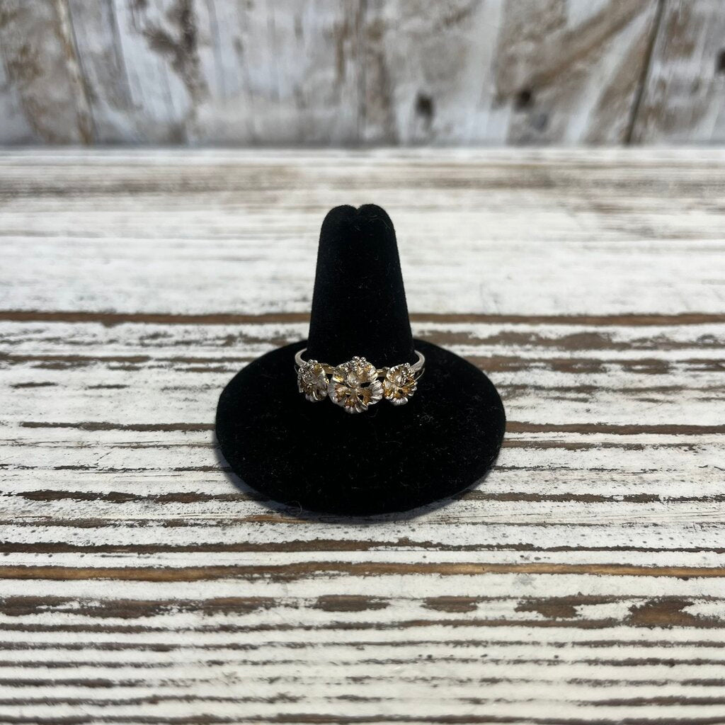 FLOWER RING STERLING SILVER