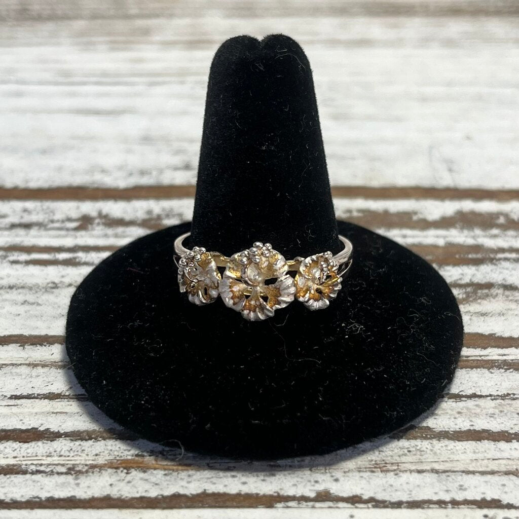 FLOWER RING STERLING SILVER