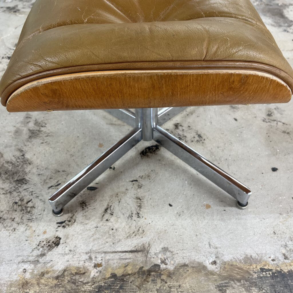 1960'S EAMES LEATHER CHAIR AND OTTOMAN