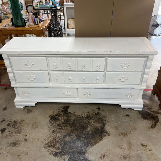 WHITE DISTRESSED SOLID WOOD 8 DRAWER MULTIPURPOSE DRESSER