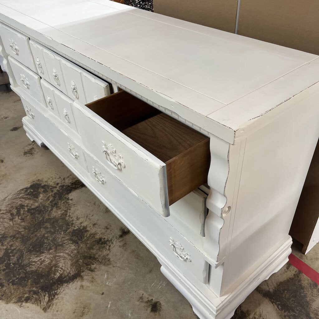 WHITE DISTRESSED SOLID WOOD 8 DRAWER MULTIPURPOSE DRESSER