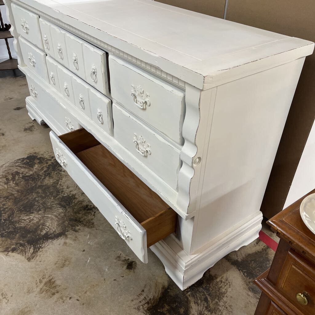 WHITE DISTRESSED SOLID WOOD 8 DRAWER MULTIPURPOSE DRESSER