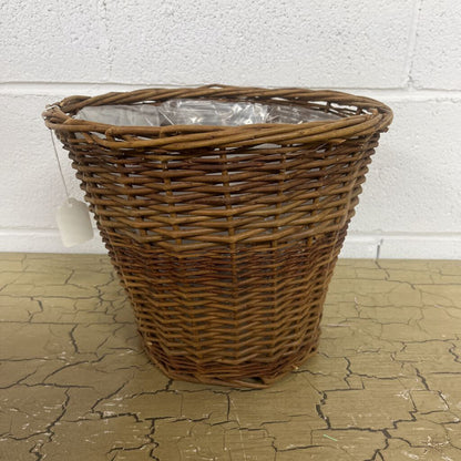 OLD GRAPEVINE PLANTER/WAIST BASKET W/PLASTIC LINER