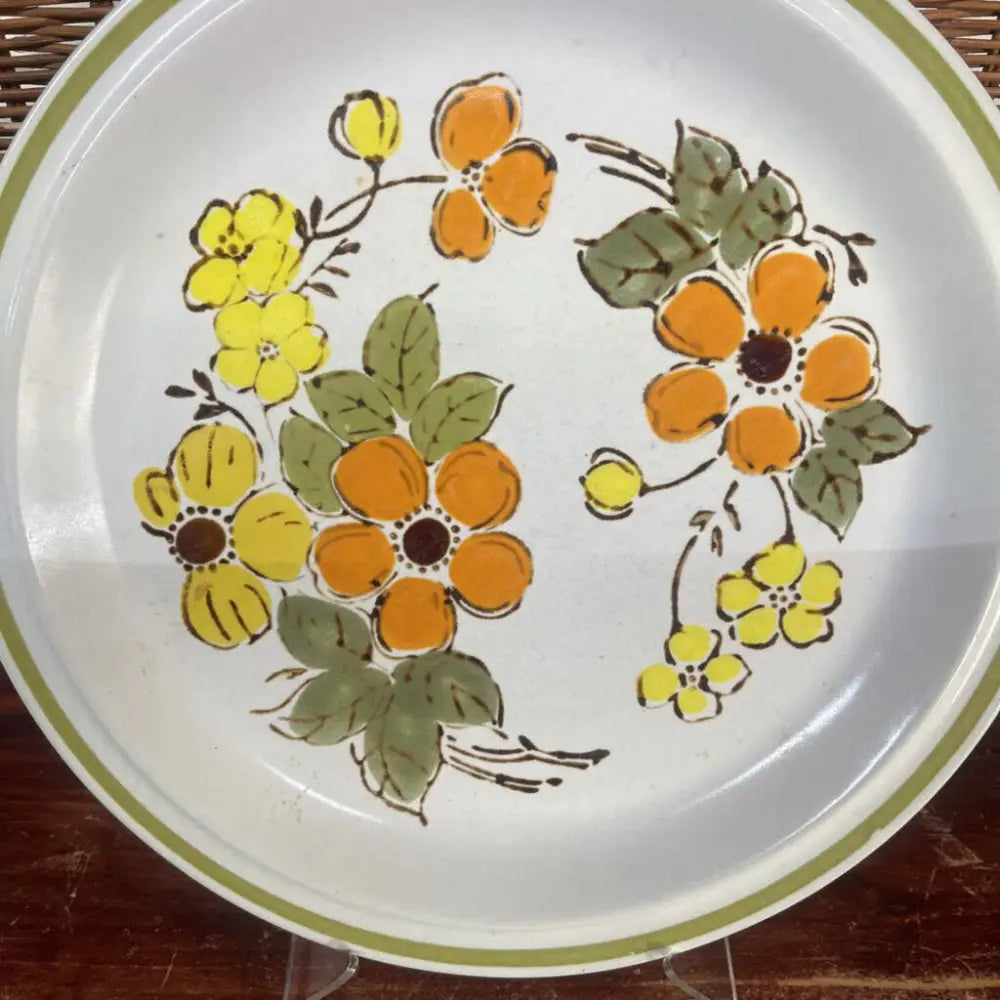 HARVEST COLLECTION HAND PAINTED DISH PLATE - $9 EACH