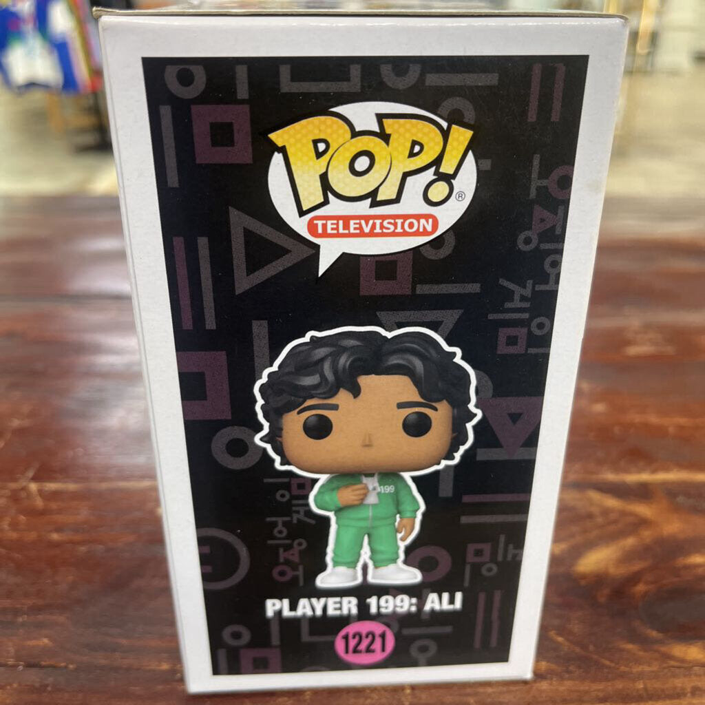 FUNKO POP 1221SQUID GAMES-Thriftique Marketplace