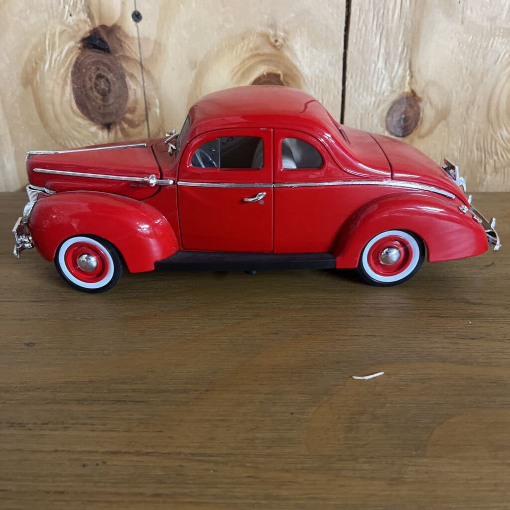 1940 FORD COUPE RED