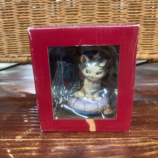 BOXEDJIM SHORE DISNEY MARIE CAT ORNAMENT