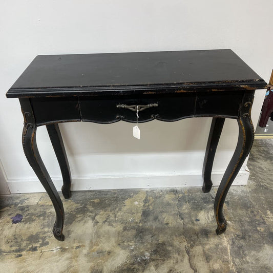 SM BLACK ACCENT TABLE - PLEASE READ DESCRIPTION