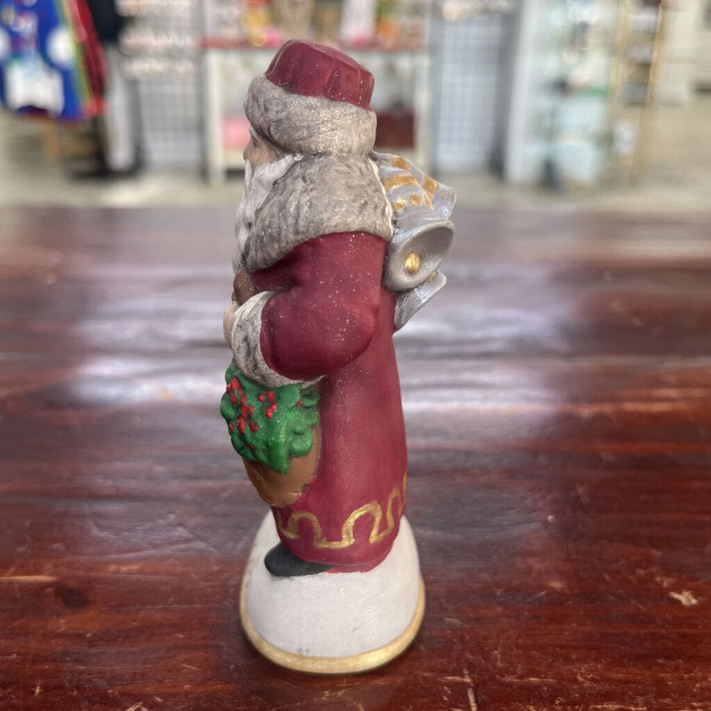 WALNUT RIDGE PRIMITIVE CHALKWARE SANTA 1908