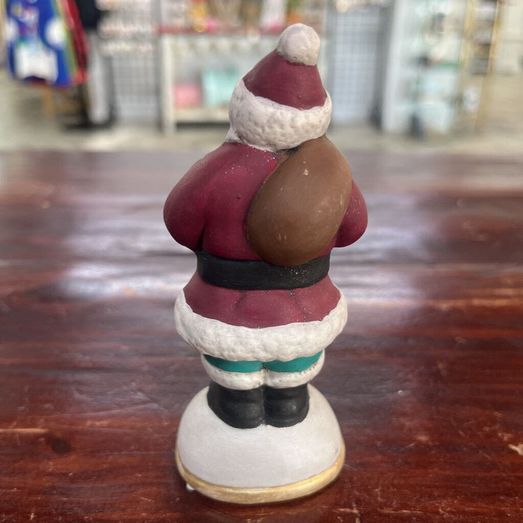 WALNUT RIDGE PRIMITIVE CHALKWARE SANTA 1920