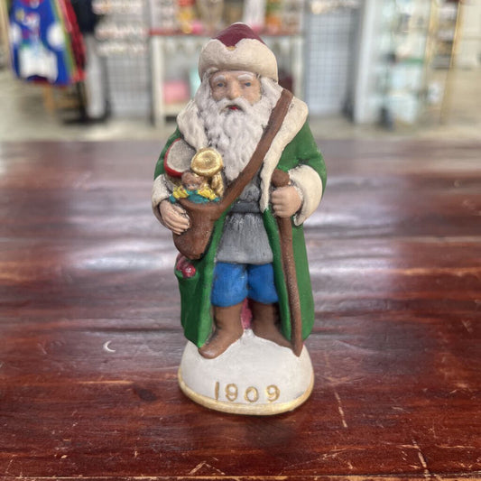 WALNUT RIDGE PRIMITIVE CHALKWARE SANTA 1909