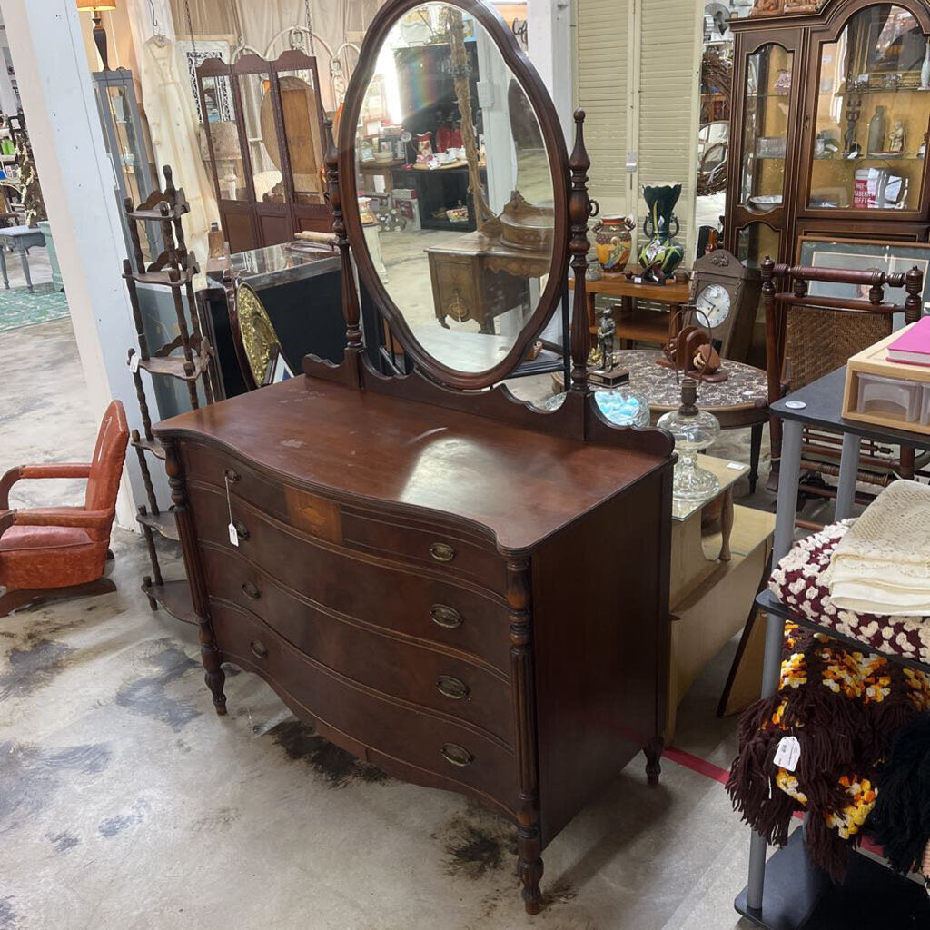 VINTAGE DRESSER WITH ROUND MIRROR