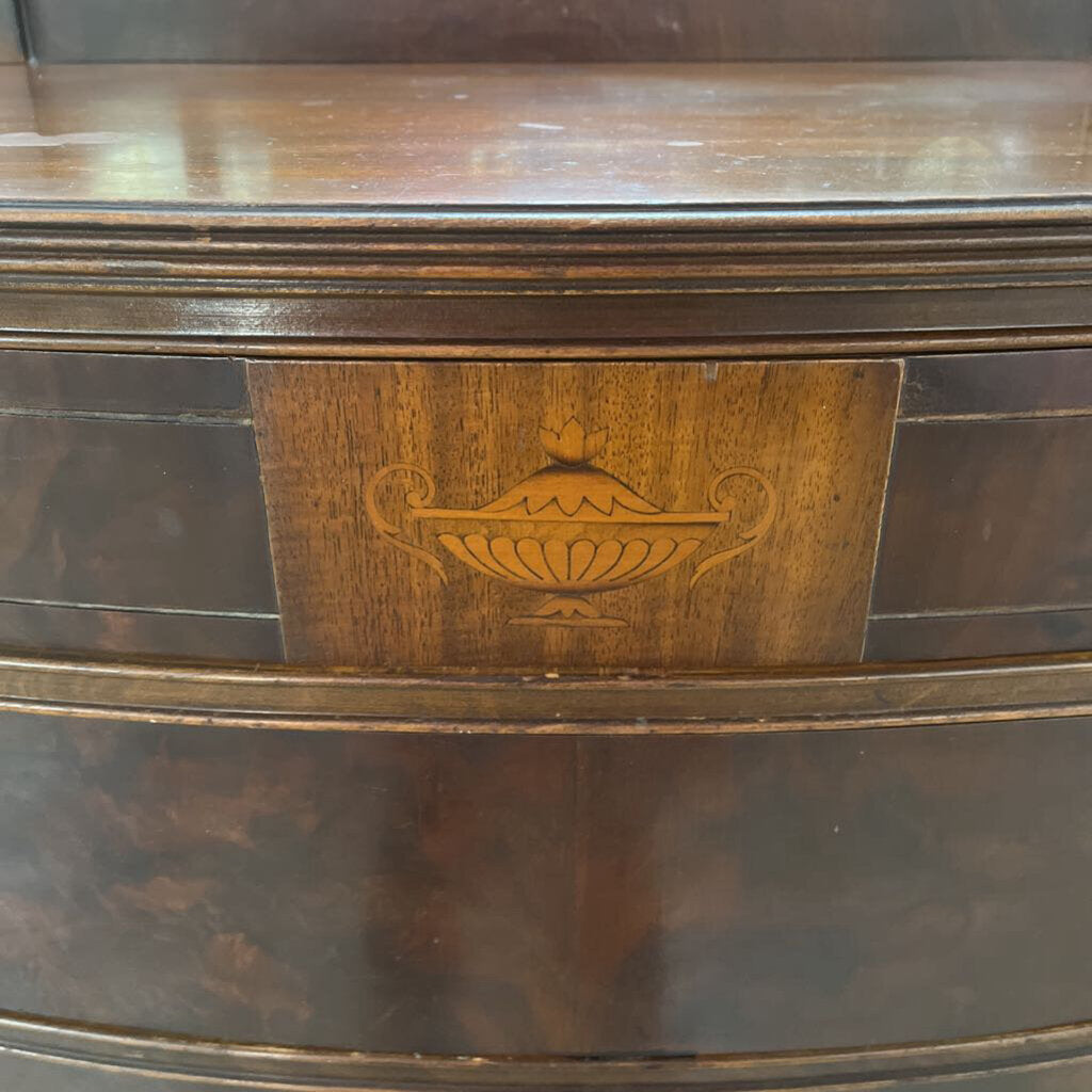 VINTAGE DRESSER WITH ROUND MIRROR