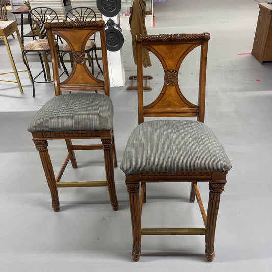 PAIR OF BARSTOOLS