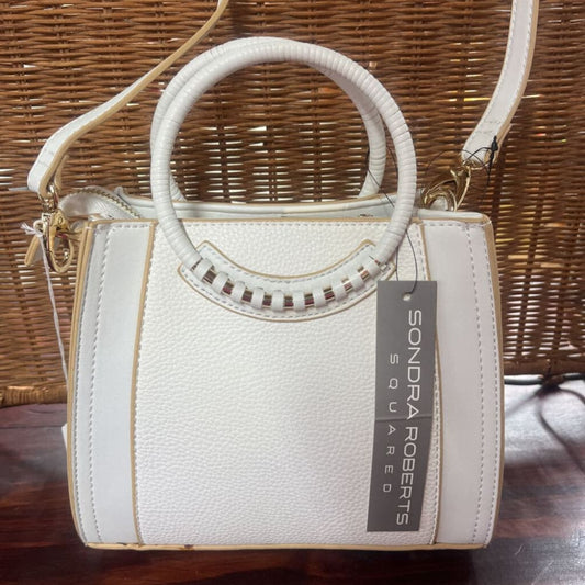 NEW SONDRA ROBERTS WINTER WHITE CROSSBODY