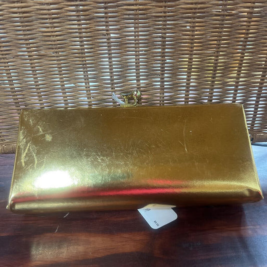 GOLD CLUTCH