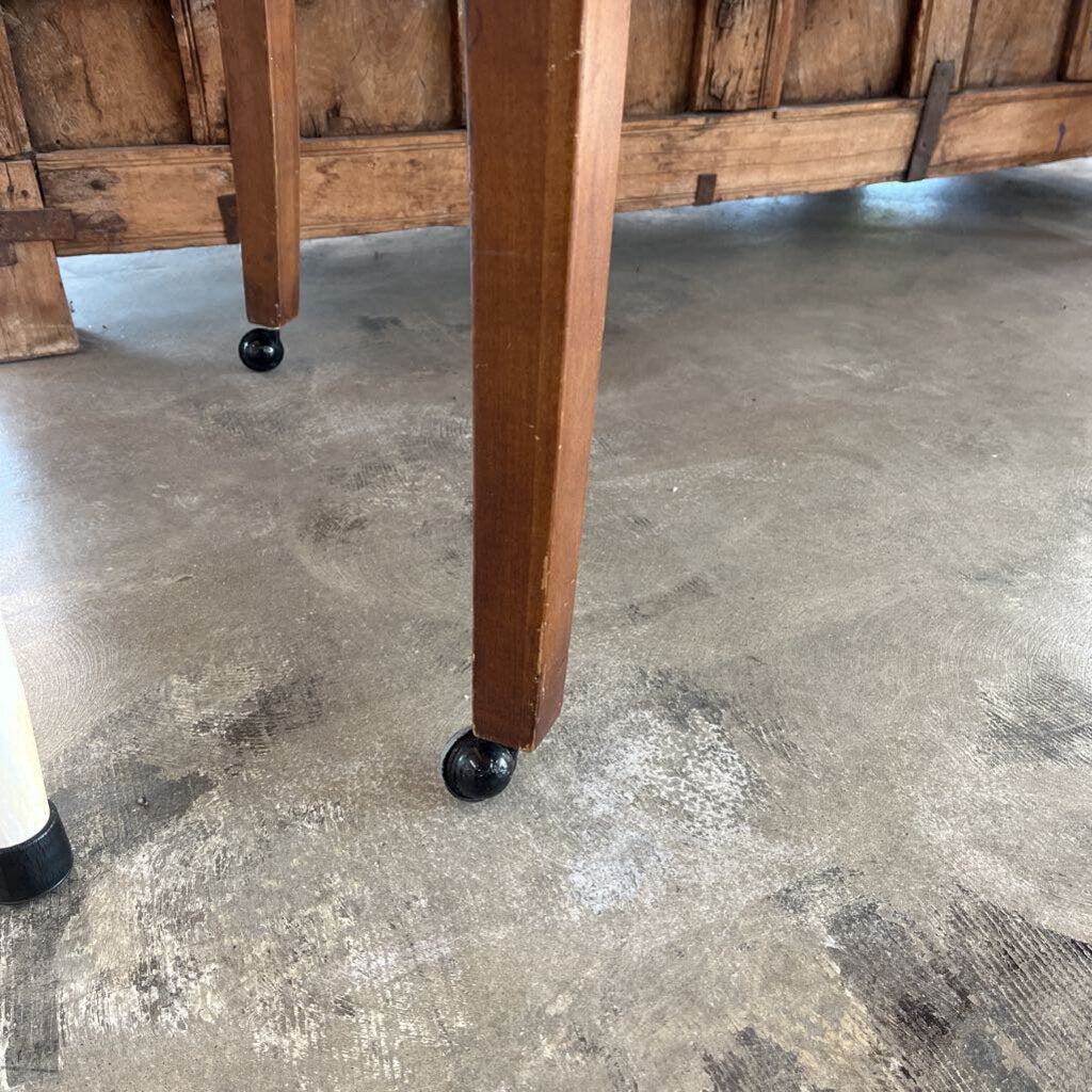 USA MADE CURVED LEG DESK ON CASTERS