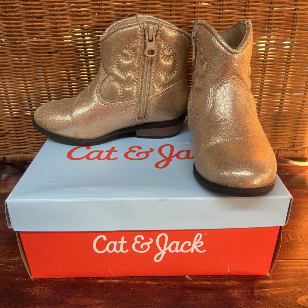 GOLD CAT AND JACK BOOTS SZ 9