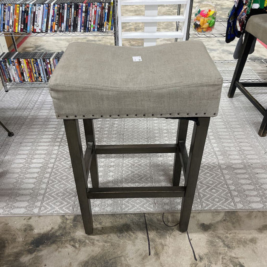TAN STOOL