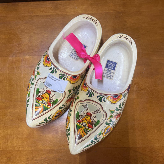 DUTCH CLOGS