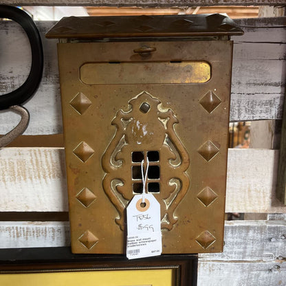 BRASS WALL MOUNT MAILBOX W/NEWSPAPER CRADLE/SCREWS